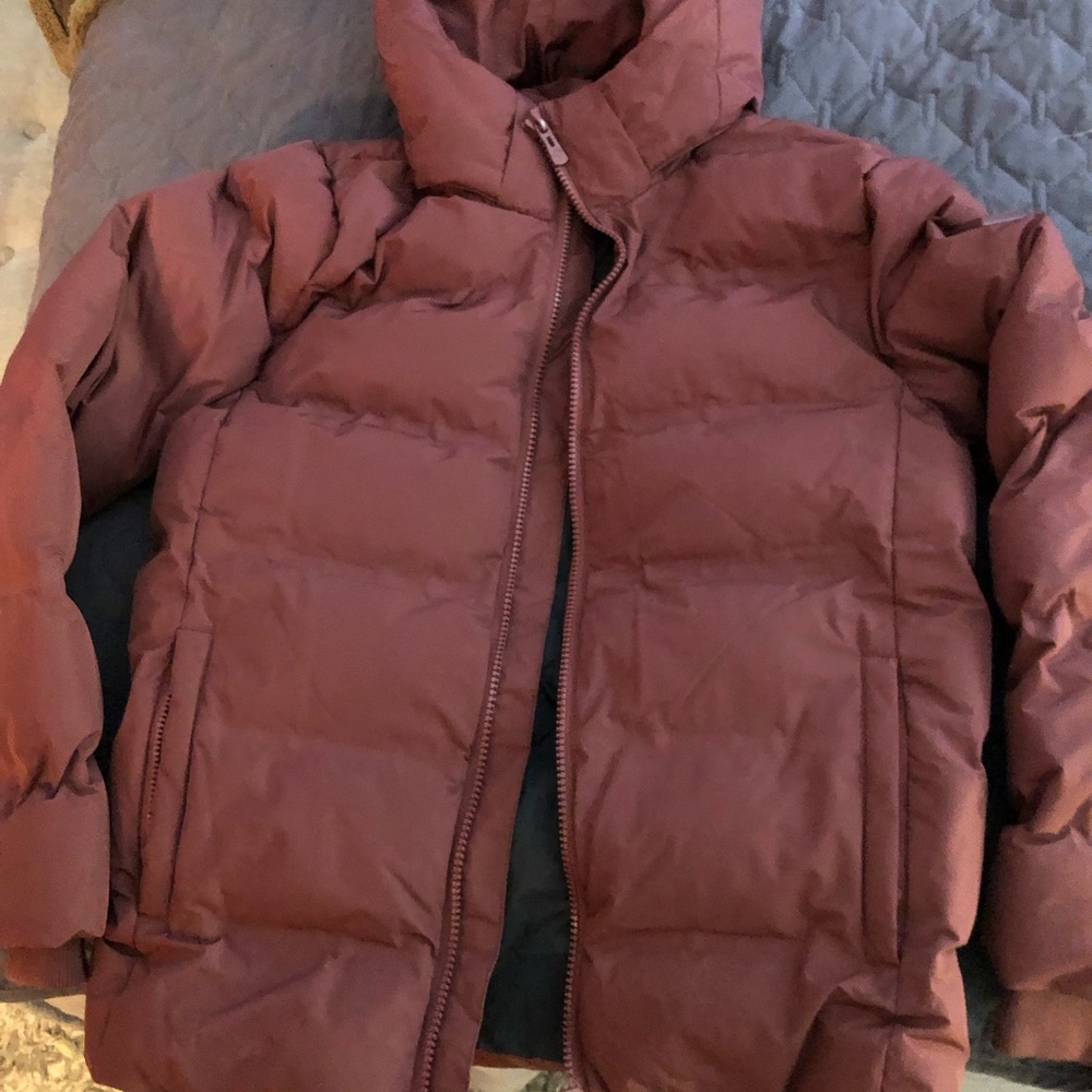 Point Zero  women’s small Maroon Weather Protection Jacket